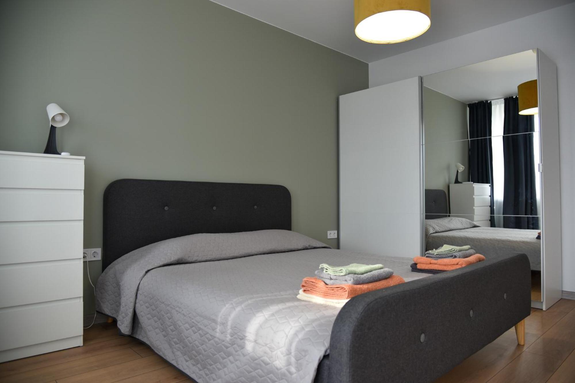 Sunlit Elegance Escape Apartment Varna Exterior foto